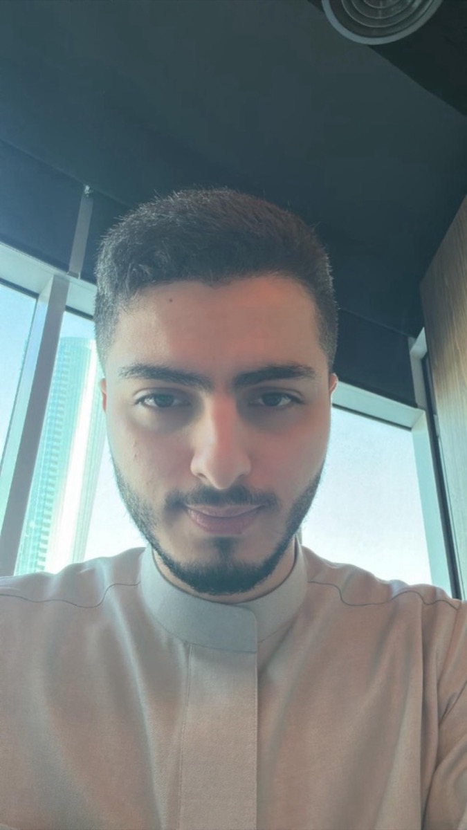 Zaid in a thobe